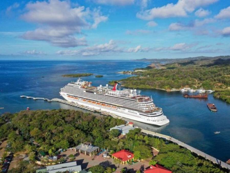 Así fue el arribo del imponente crucero 'Carnival Vista' a Roatán