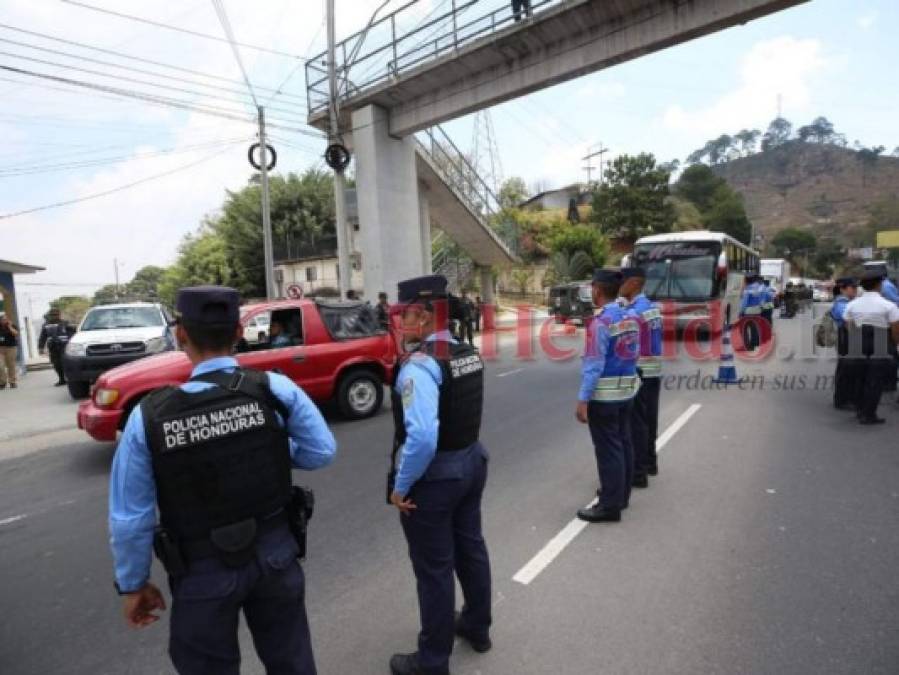 Primer 'éxodo' previo a Semana Santa dejó inspecciones y pruebas de alcoholemia en la carretera hacia el norte