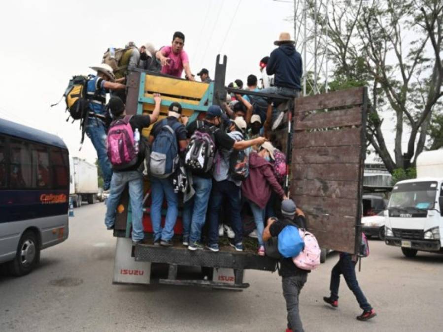 Lo que se sabe de la nueva caravana que partió este viernes de Honduras hacia EE UU (Fotos)