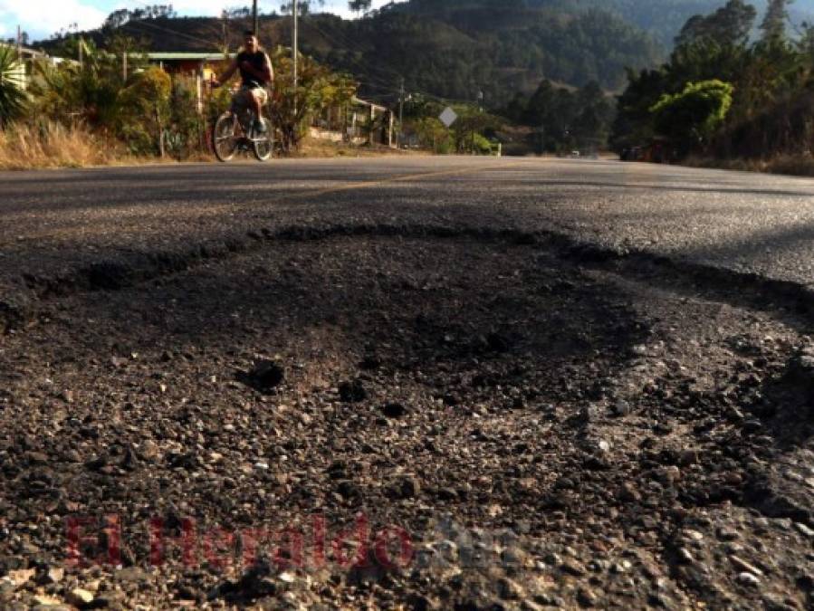 Oriente de Honduras: La carretera llena de baches que debes recorrer en Semana Santa