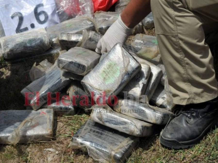 Así fue la 'incineración sin precedentes' de más de 3 mil kilogramos de cocaína en la capital 