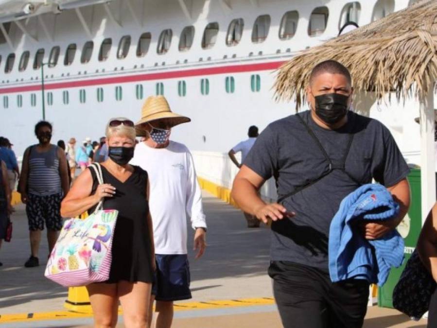 Así fue el arribo del imponente crucero 'Carnival Vista' a Roatán