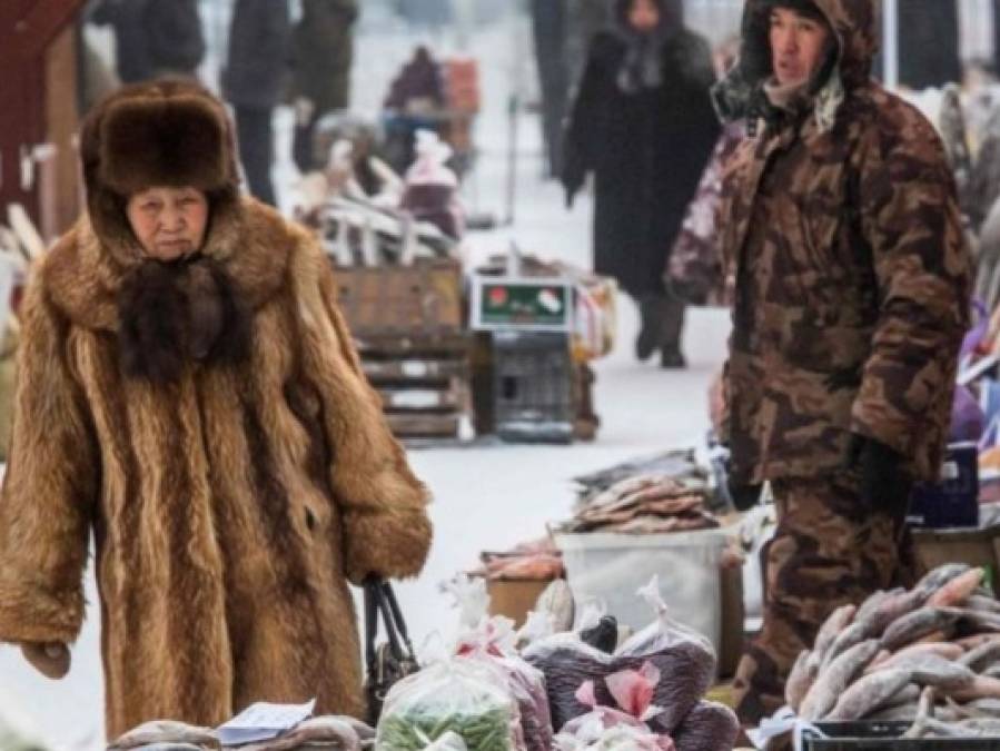 Así es el mercado más frío del mundo en Yakutsk una ciudad de Sajá en Rusia