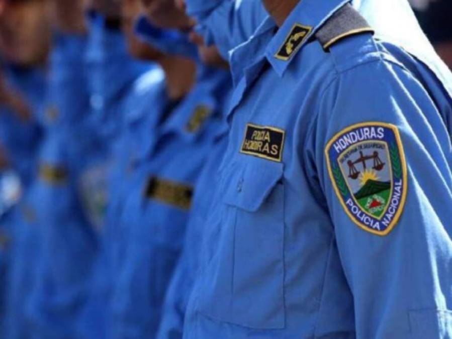 Los rostros de los policías detenidos con drogas y armas en Olancho