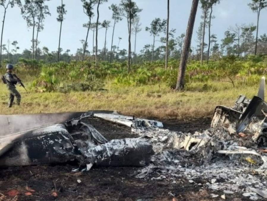 Completamente destruida hallan narcoavioneta detectada en Tabacunta, Gracias a Dios (FOTOS)