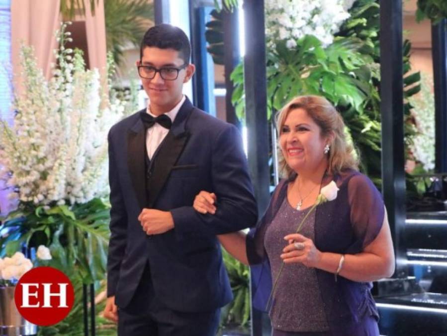 FOTOS: Prom de la Macris School, una radiante gala para festejar el éxito de los seniors