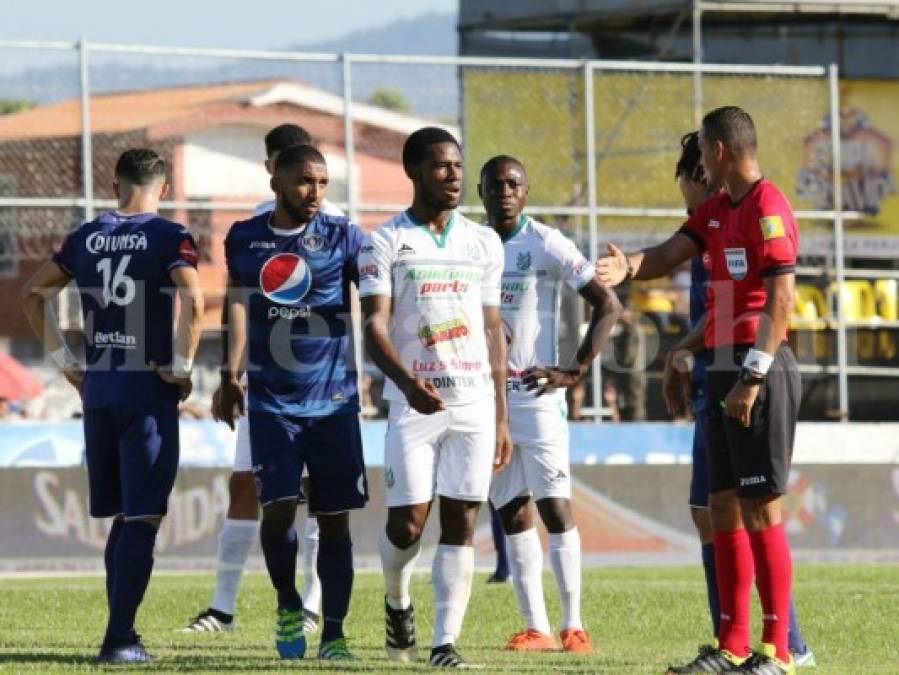 Acciones de la final entre Motagua y Platense en el estadio Excélsior de Puerto Cortés