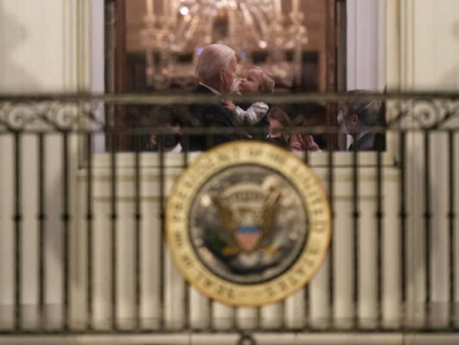 Así fueron las primeras 24 horas de Joe Biden en la Casa Blanca (FOTOS)