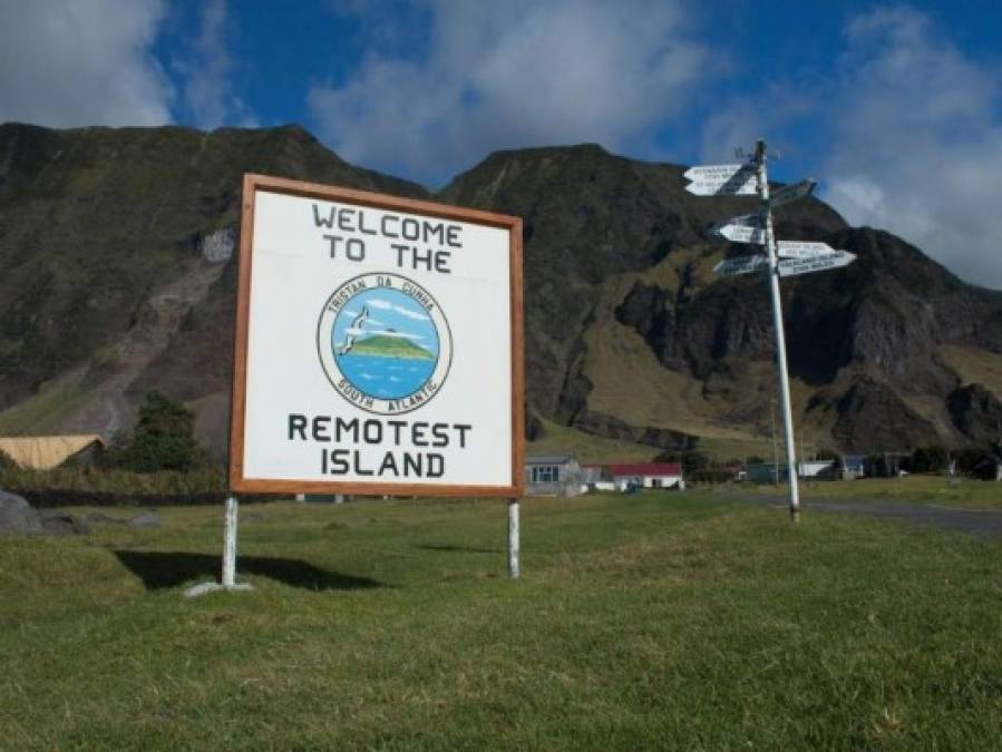 FOTOS: Conozca la 'isla más remota' de la Tierra, ahora santuario de vida marina