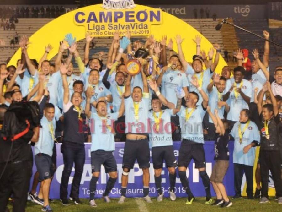 FOTOS: La celebración de Motagua tras conquistar la copa 17 ante Olimpia