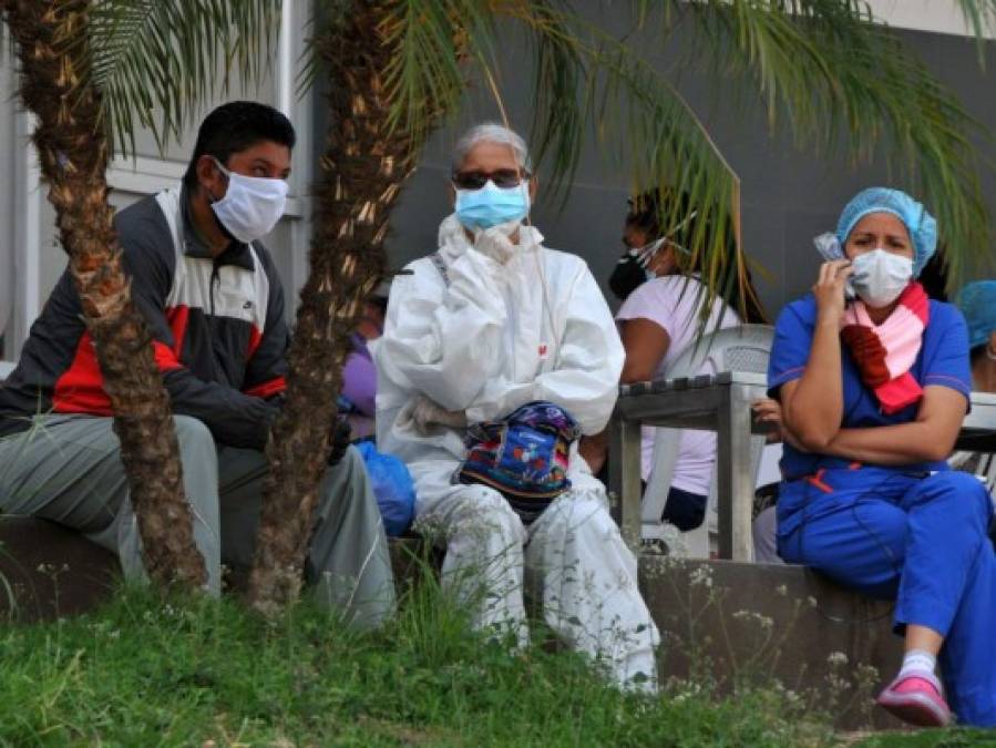 FOTOS: El drama de Ecuador, país desbordado de muertes por coronavirus