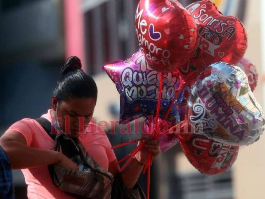 Rosas, globos y detalles: así celebran los hondureños el amor y la amistad (FOTOS)