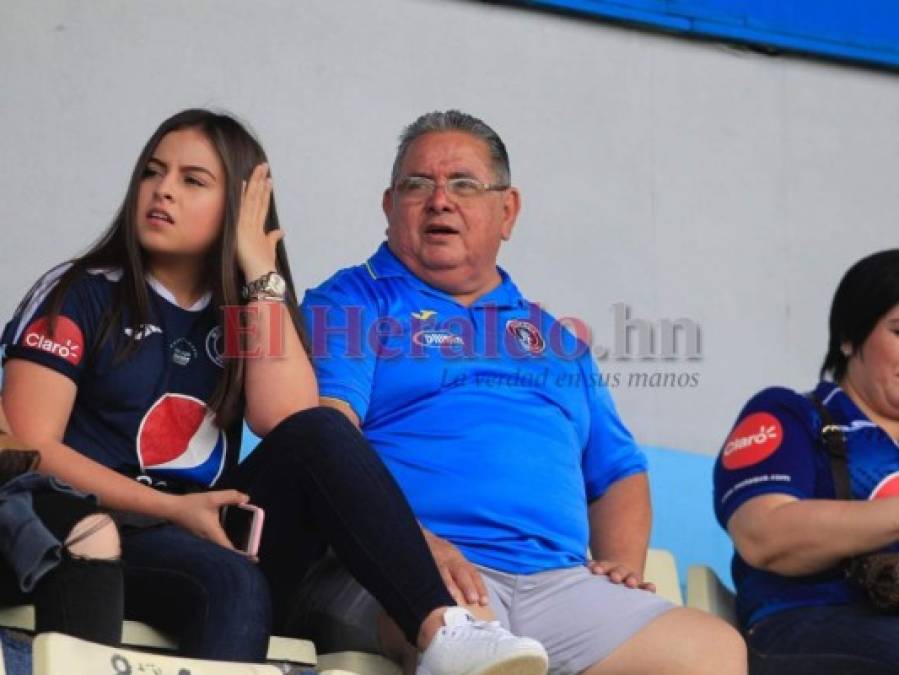 Aficionados empiezan a llenar el Estadio Nacional para la final entre Motagua y Olimpia