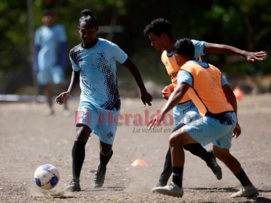 Marvin Chávez, de ser mundialista en 2014 a jugar en Liga de Ascenso con el Cedrito FC