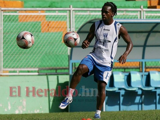 FOTOS: Así era el delantero hondureño Walter 'Pery' Martínez