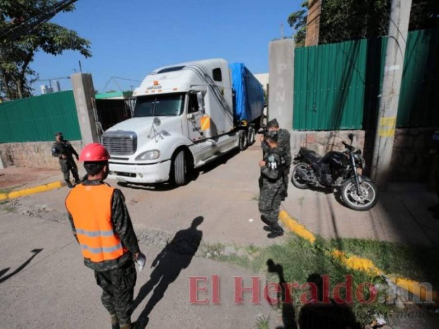 Inicia instalación de primeros módulos de hospital móvil de Tegucigalpa