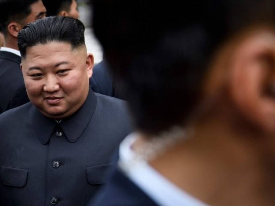 FOTOS: Corea del Norte publica fotografías de la aparición pública de Kim Jong Un