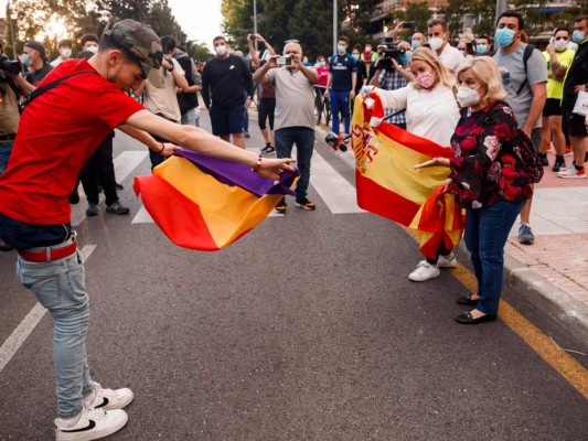 FOTOS: España lucha contra la pandemia mientras busca salir del encierro y reactivar la economía