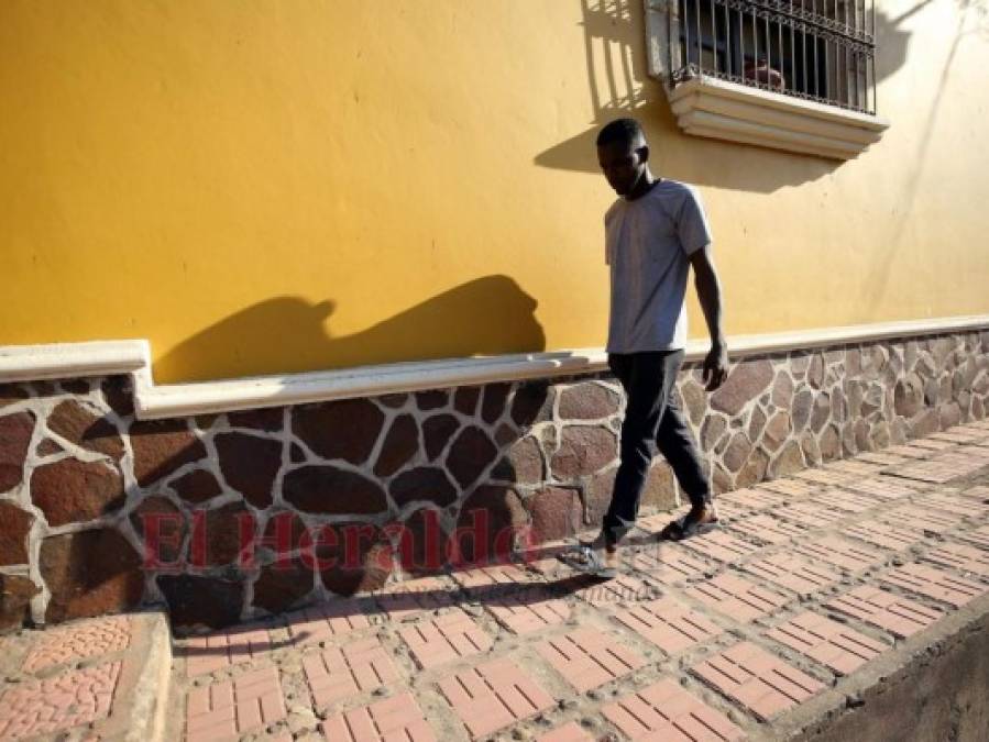 FOTOS: De huir de la convulsión en Haití a caer en el infierno en Honduras