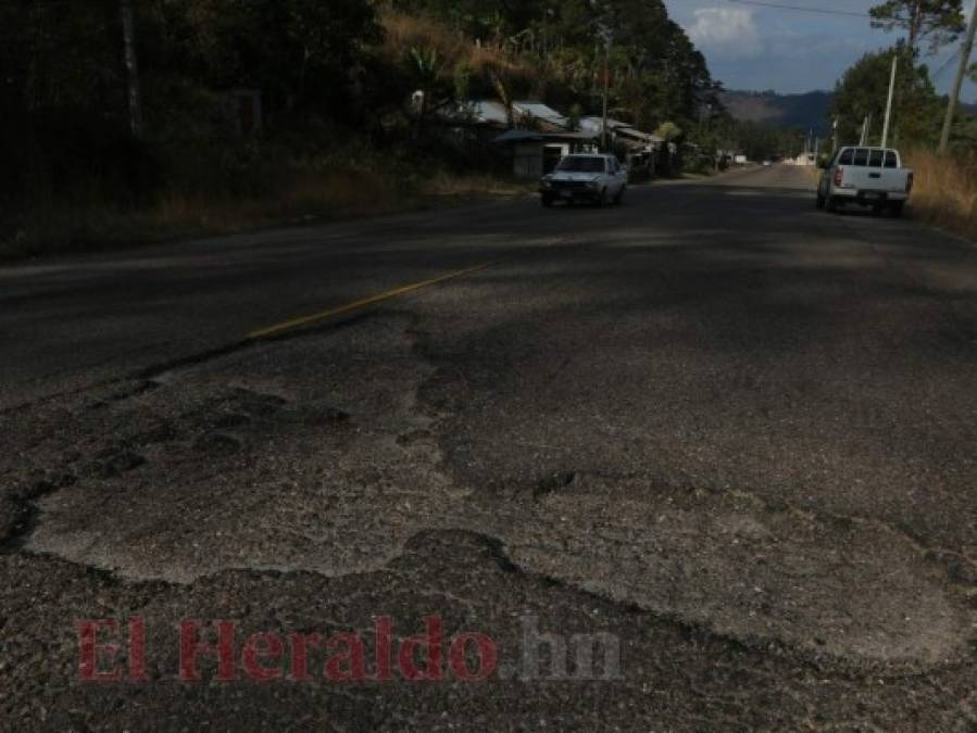 Oriente de Honduras: La carretera llena de baches que debes recorrer en Semana Santa