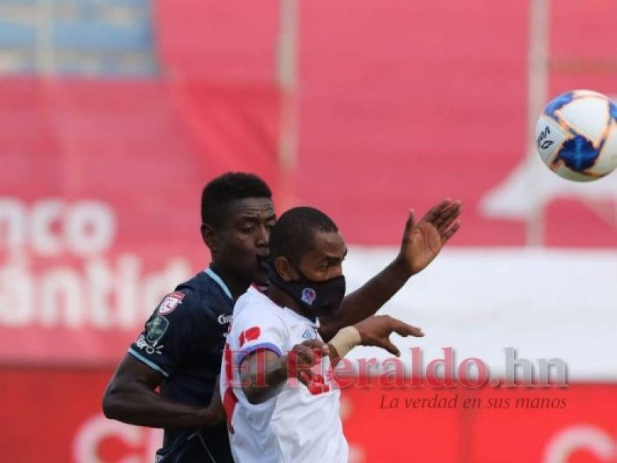 El abrazo entre Troglio y Vázquez y la bronca de Rubilio: las imágenes que dejó el Olimpia-Motagua