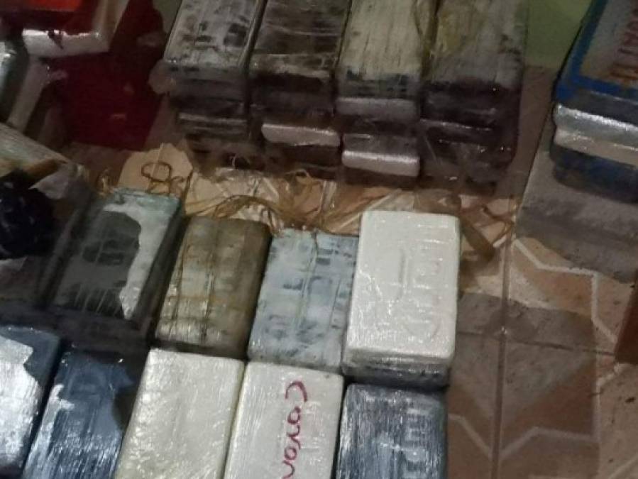 Así fue el decomiso de más de 900 kilos de droga en Colón (FOTOS)