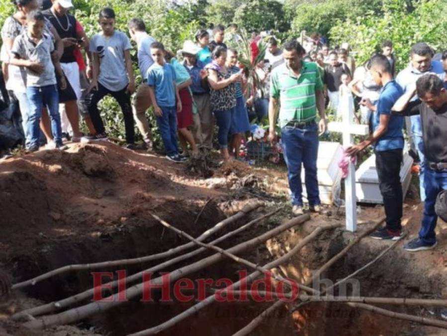 FOTOS: Así fue la triste despedida de tres niños envenenados por su padre en El Corpus, Choluteca