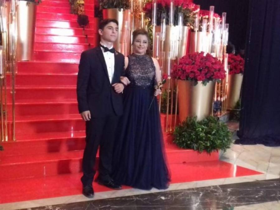 Prom 2019 de La Estancia School: Así fue el desfile de los seniors con sus elegantes atuendos