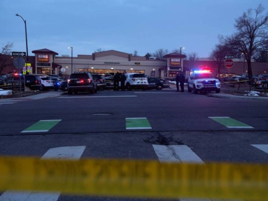 Colorado llora a víctimas de matanza en supermercado (FOTOS)  