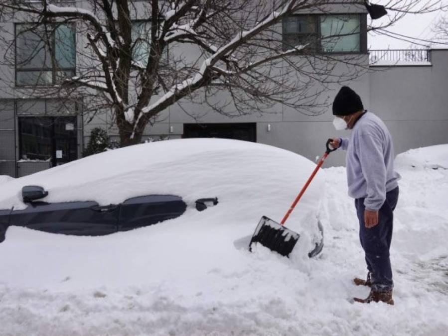 La tormenta invernal en Estados Unidos ya deja 38 muertos (Fotos)