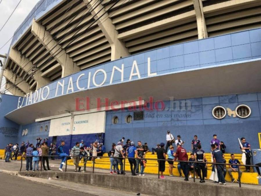 El ambiente previo al Motagua vs Marathón en el Estadio Nacional