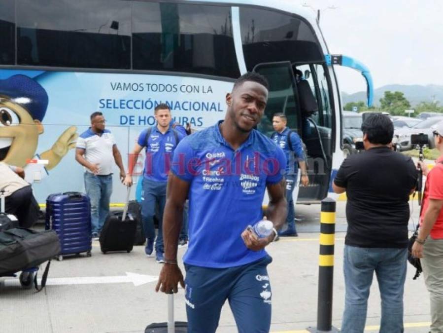 FOTOS: Así viajó la Selección de Honduras a Martinica para disputar la Liga de Naciones de Concacaf   