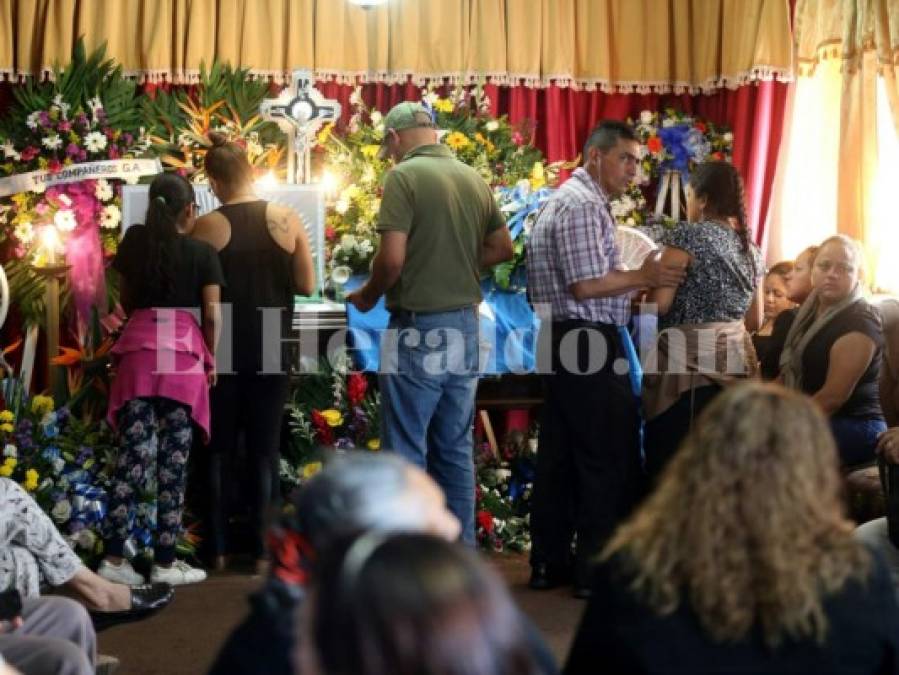 Fotos: Así fue el último adiós de activista del Partido Nacional asesinado en la colonia 21 de Octubre