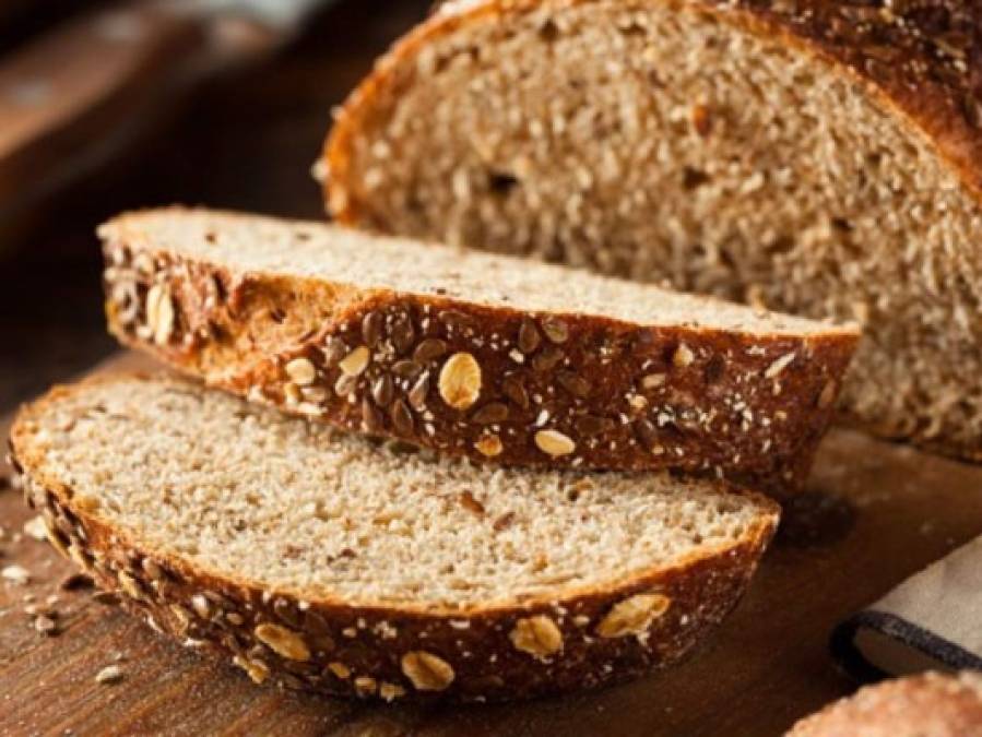 Normalizar dolores, consumir limón y evitar el gluten: 15 mitos comunes sobre la alimentación saludable