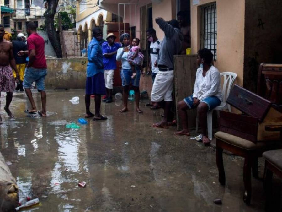 FOTOS: La tormenta Laura rumbo a Cuba tras mortal paso por Haití