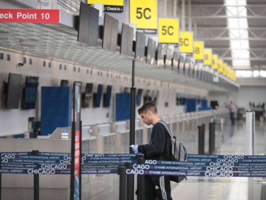 FOTOS: Aeropuertos vacíos en EEUU para evitar contagios de coronavirus