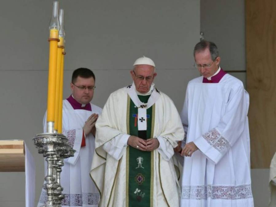 Así fue la multitudinaria misa que ofreció el Papa Francisco en el parque O'Higgins de Chile