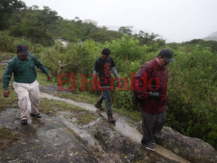 Las dramáticas imágenes del rescate de la primera víctima de las lluvias en Honduras