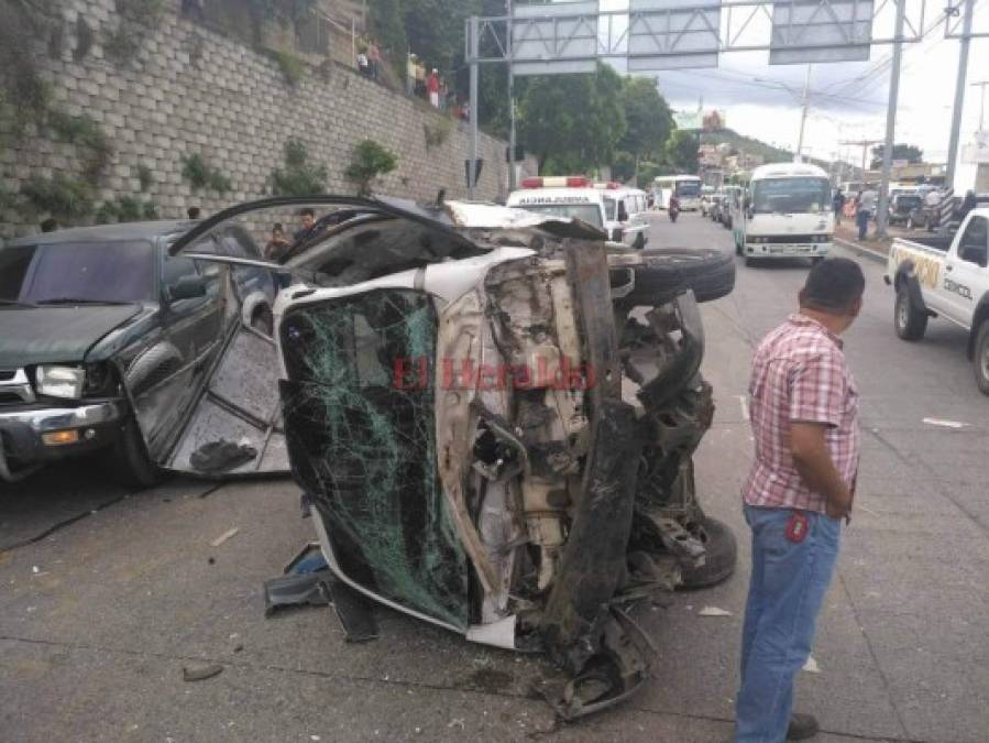 Impactantes imágenes del aparatoso accidente provocado por rastra en El Carrizal