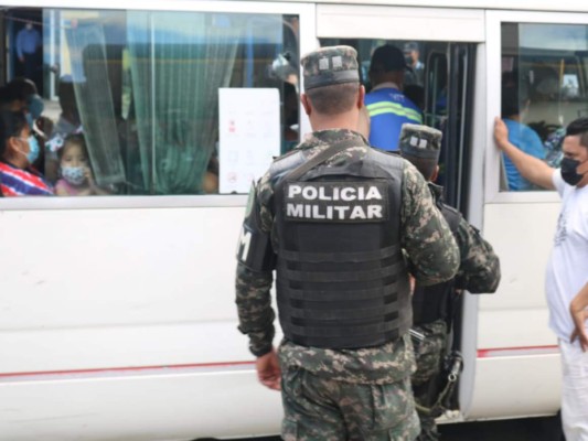 Desarrollan fuerte operativo de seguridad en las salidas de la capital de Honduras (Fotos)