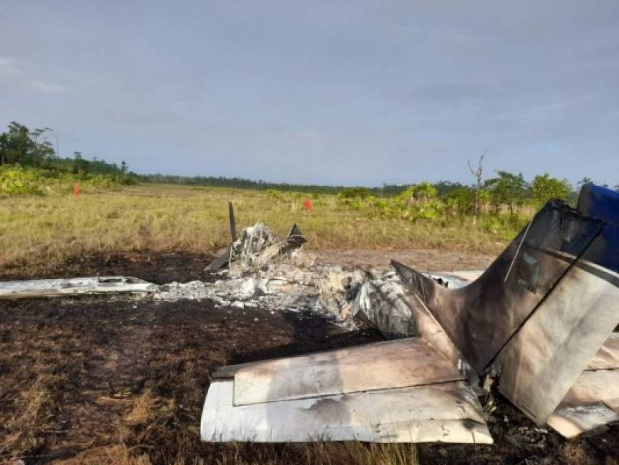 Completamente destruida hallan narcoavioneta detectada en Tabacunta, Gracias a Dios (FOTOS)