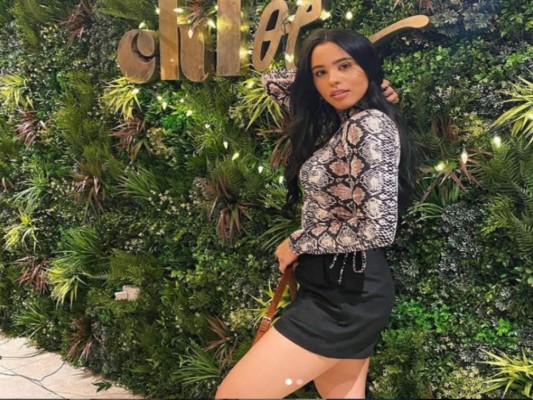 AloSofia, la cantante con la que Anuel AA supuestamente engañó a Karol G (Fotos)