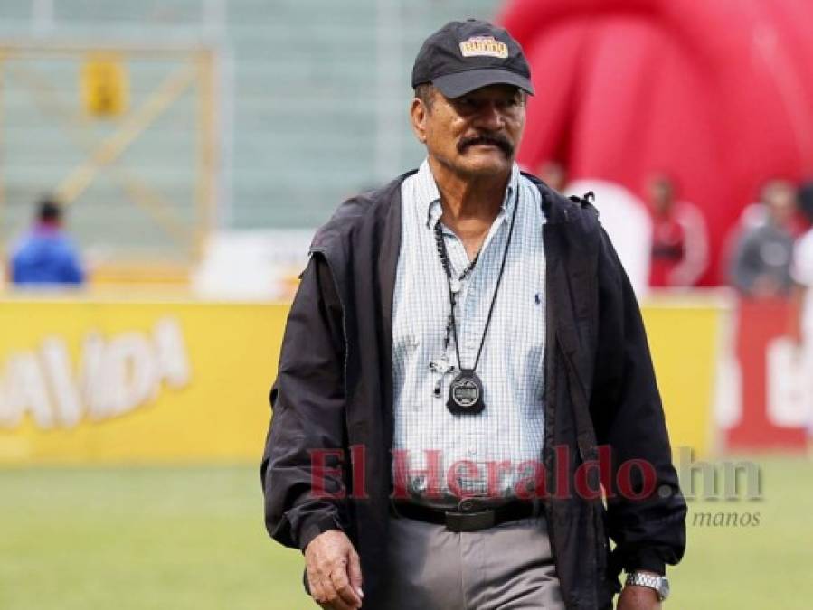 En imágenes: La vida del entrenador Hernán García, quien murió hoy producto de una enfermedad