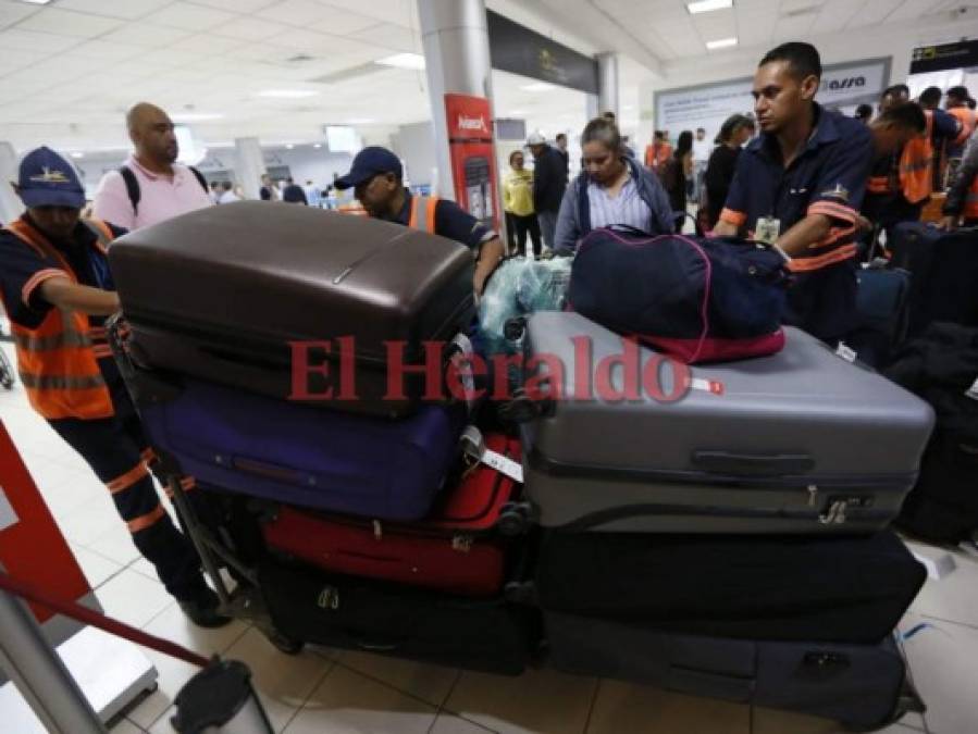 FOTOS: Así está el ambiente en el aeropuerto Toncontín tras supensión de vuelos