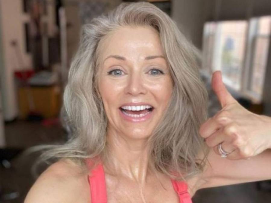 Kathy Jacobs, la modelo de Sports Illustrated que rompe estereotipos a los 57 años