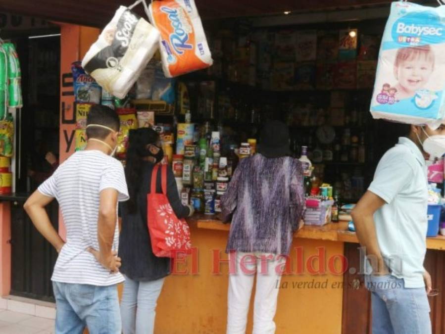 A excepción del uso de mascarilla, comercios de la capital viven peligrosa normalidad  