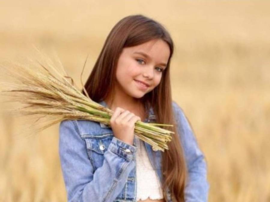 Así ha crecido Anastasia Knyazeva, la niña nombrada la más linda del mundo en 2017