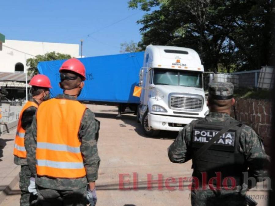 Inicia instalación de primeros módulos de hospital móvil de Tegucigalpa