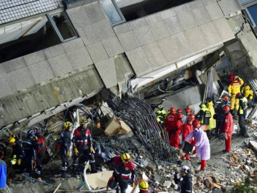 Los fotos más impactantes que dejó el sismo en Taiwán