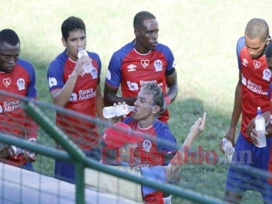 Festejo, medidas anticovid-19 y caídas: lo que no se vio del Marathón vs Olimpia